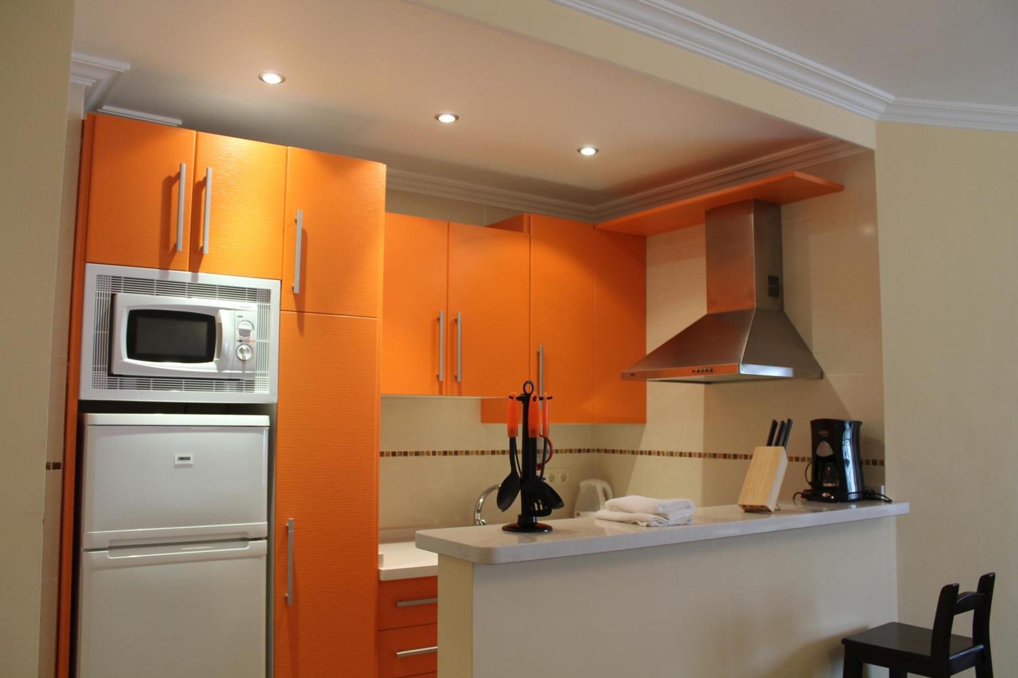 Apartamentos Turísticos Plaza del Olvido Nerja Exterior foto