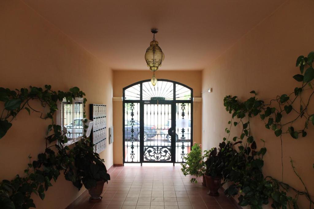 Apartamentos Turísticos Plaza del Olvido Nerja Exterior foto